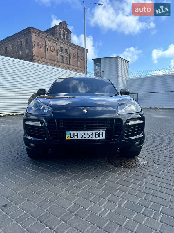 2009 porsche cayenne