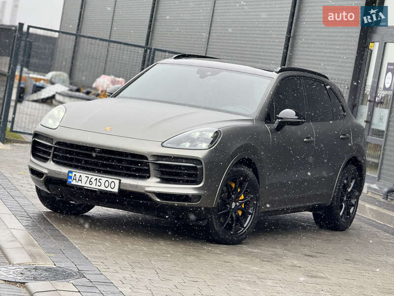 2017 porsche cayenne