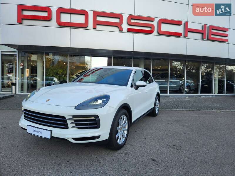 2017 porsche cayenne