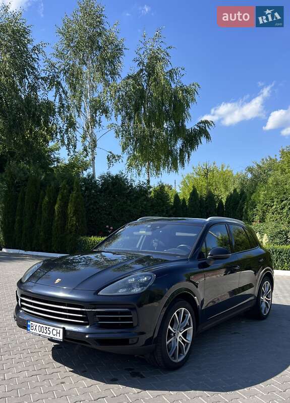 2018 porsche cayenne