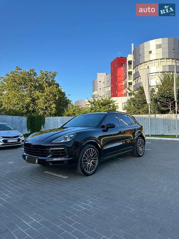 2017 porsche cayenne