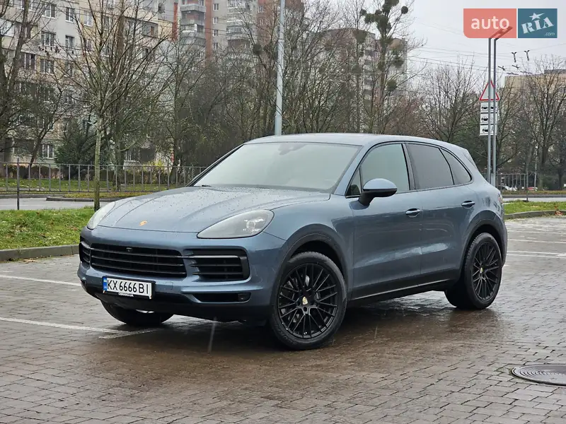 2018 porsche cayenne