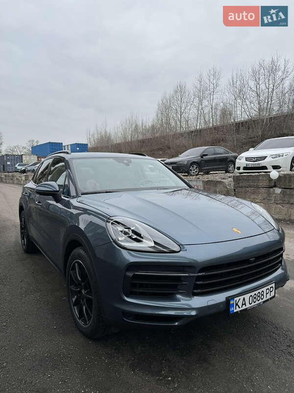 2018 porsche cayenne