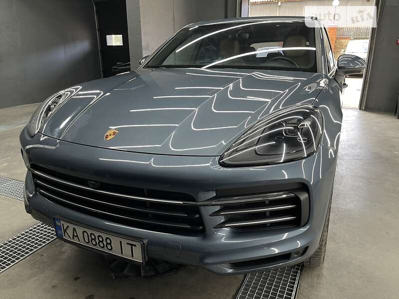 2018 porsche cayenne