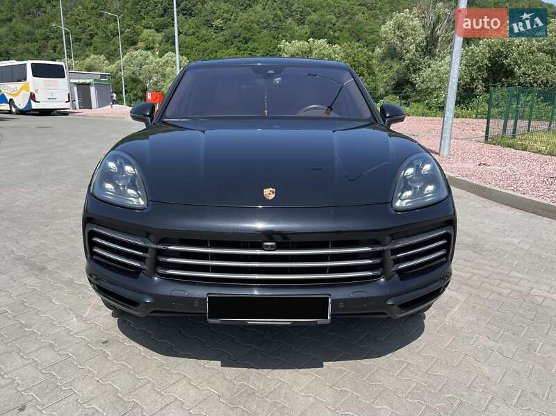 2019 porsche cayenne
