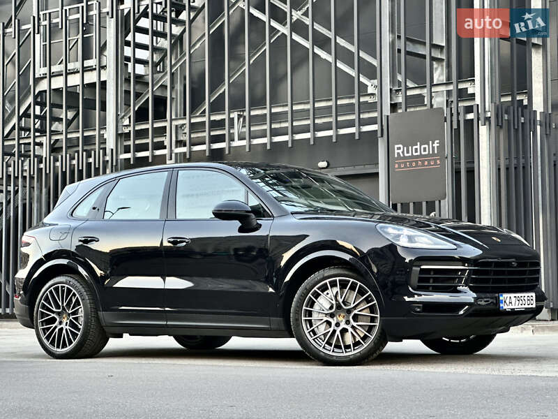 2019 porsche cayenne