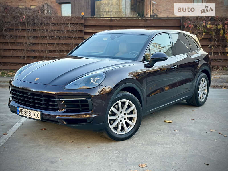 2019 porsche cayenne
