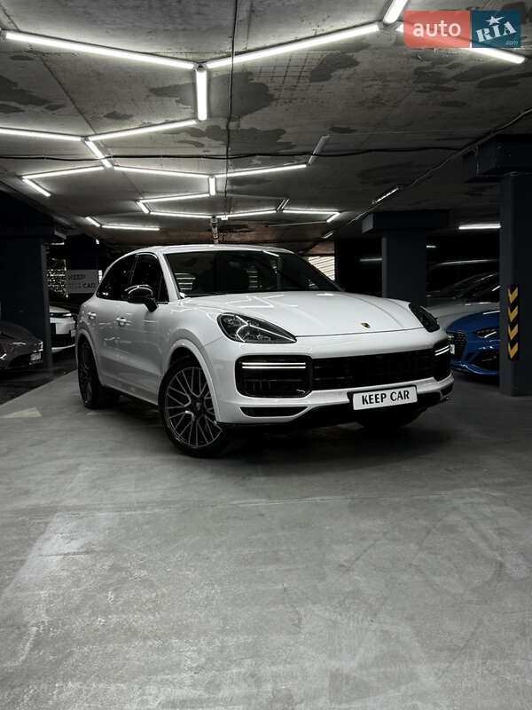 2018 porsche cayenne