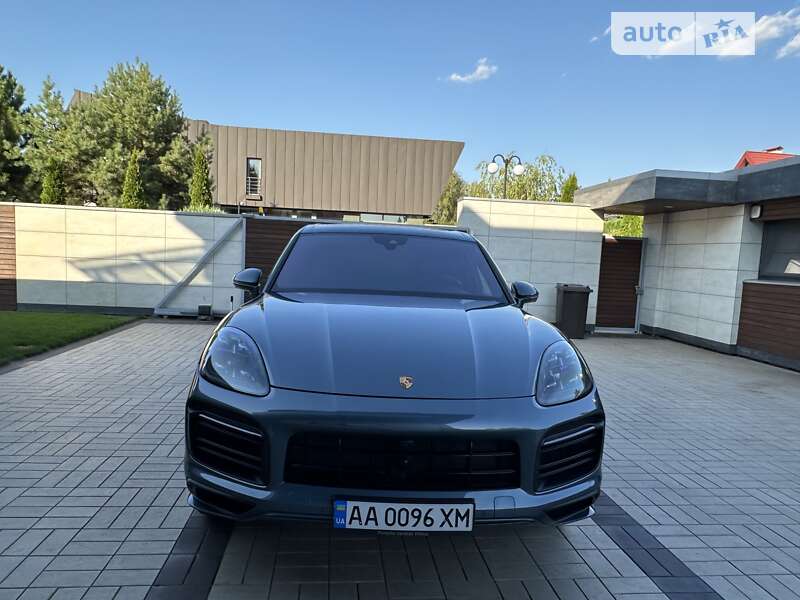 2018 porsche cayenne