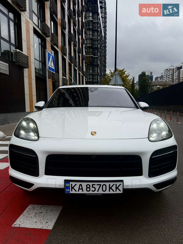 2018 porsche cayenne