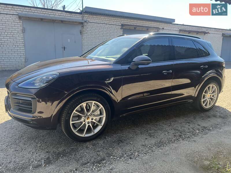 2018 porsche cayenne