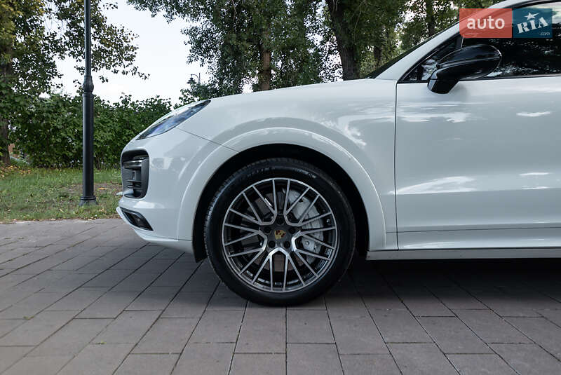 2018 porsche cayenne