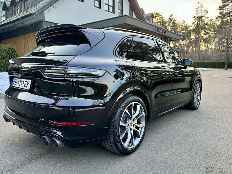 2018 porsche cayenne