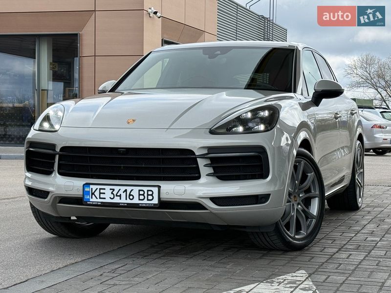 2020 porsche cayenne