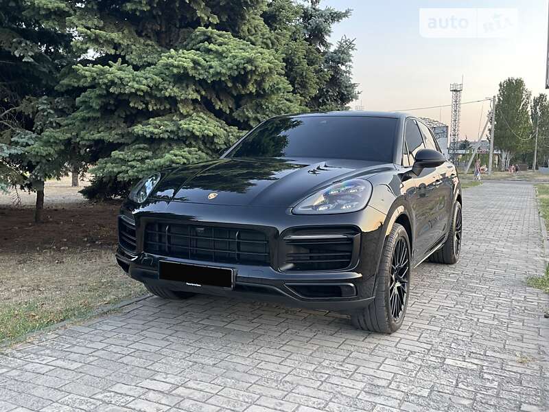 2019 porsche cayenne