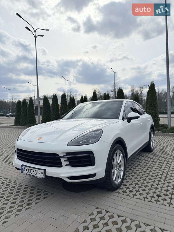 2019 porsche cayenne
