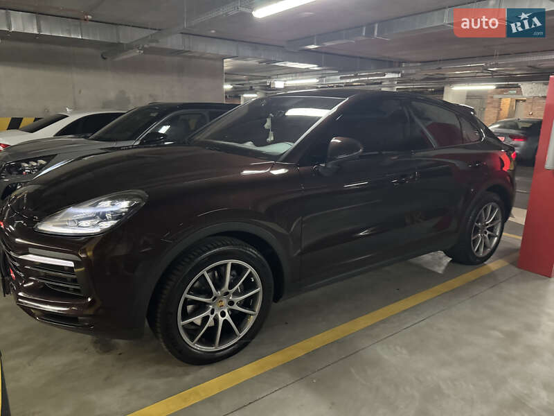 2019 porsche cayenne