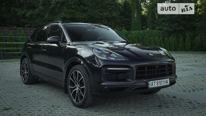 2020 porsche cayenne