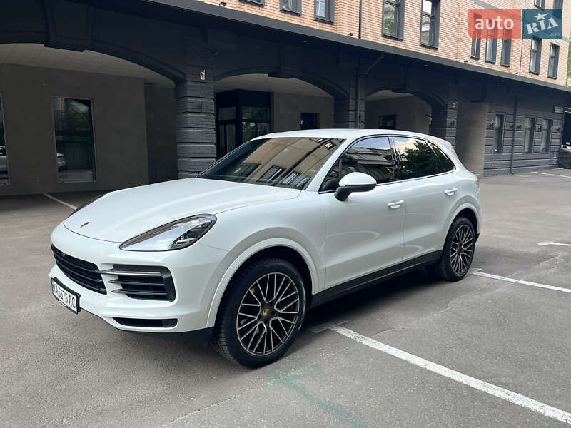 2020 porsche cayman