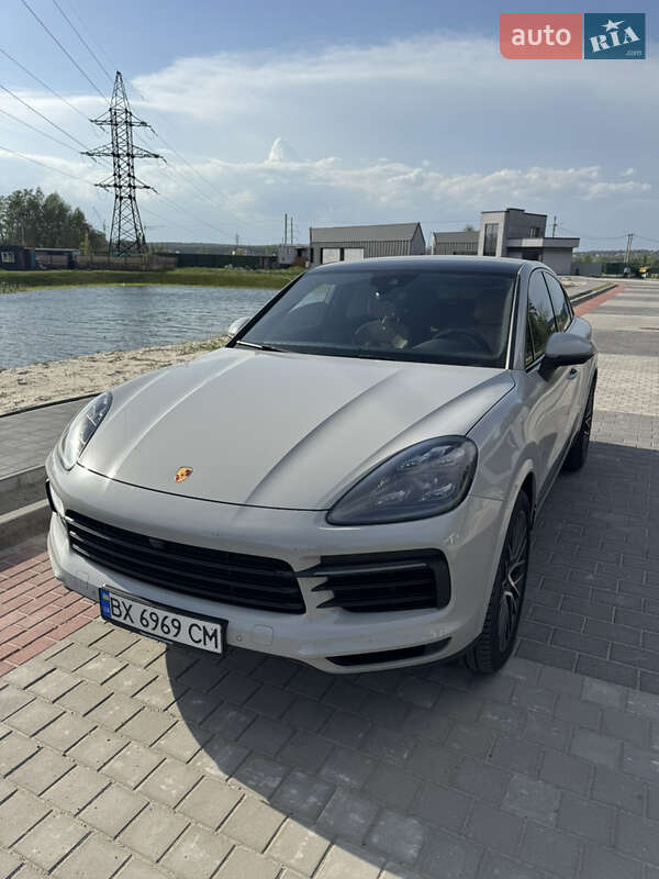 2021 porsche cayenne