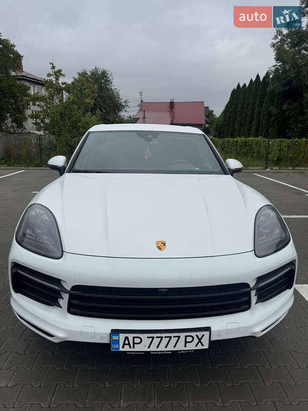 2021 porsche cayenne