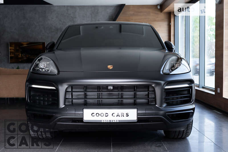 2022 porsche cayenne