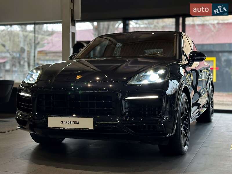 2022 porsche cayenne