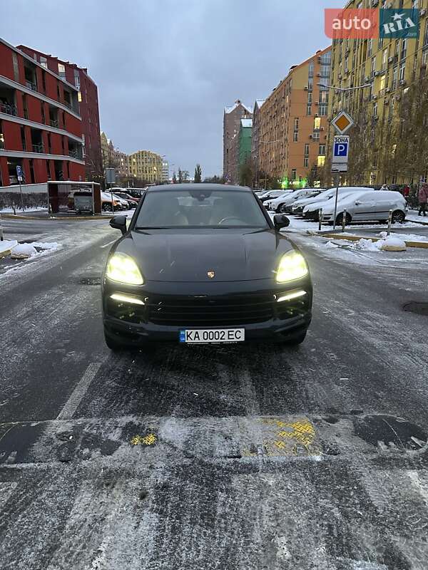 2021 porsche cayenne