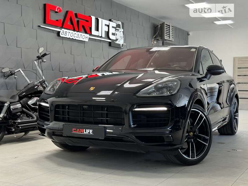 2022 porsche cayenne