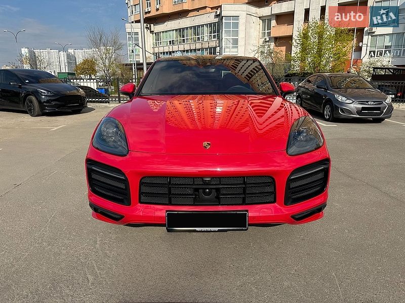 2022 porsche cayenne