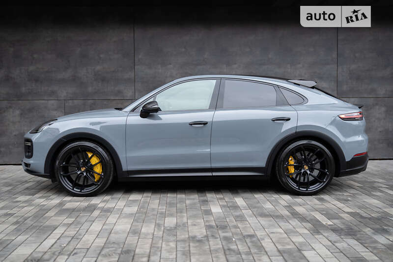 2021 porsche cayenne