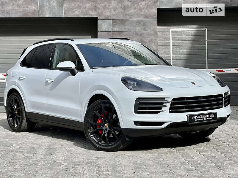 2022 porsche cayenne