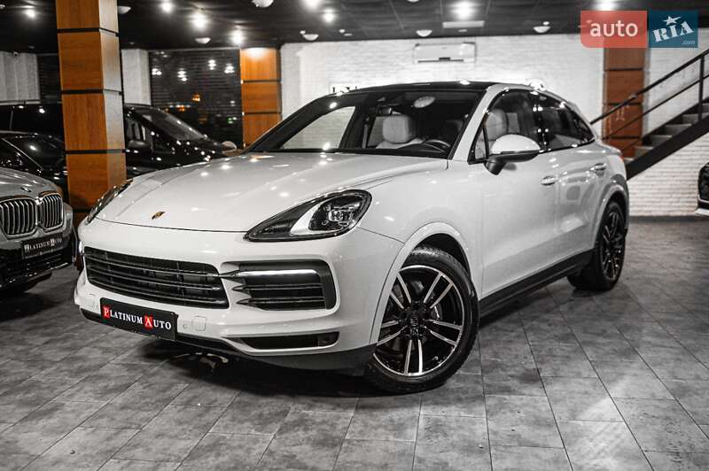 2022 porsche cayenne