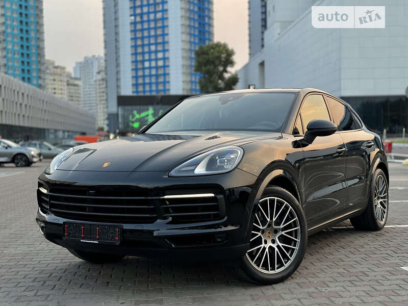 2022 porsche cayenne