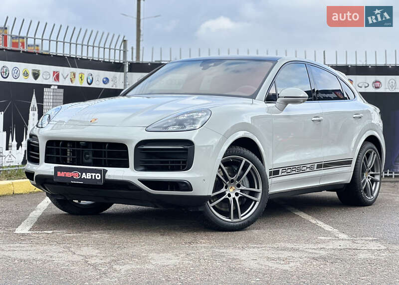 2022 porsche cayenne