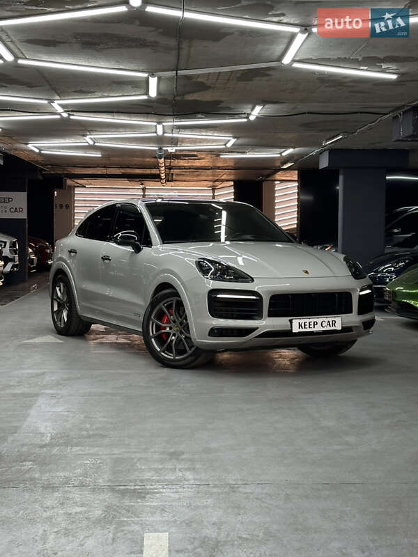 2023 porsche cayenne