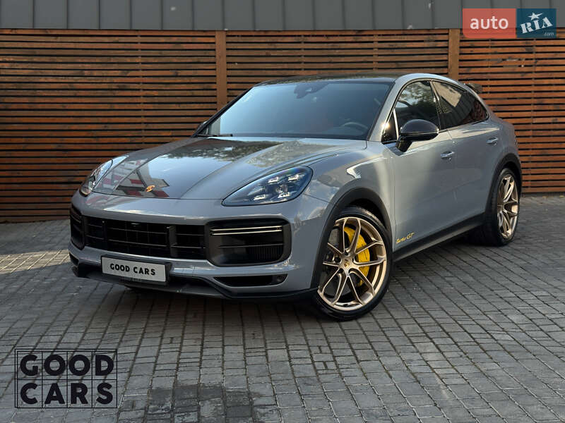 2023 porsche cayenne
