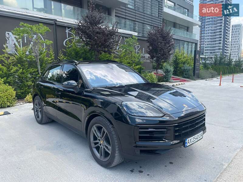 2023 porsche cayenne