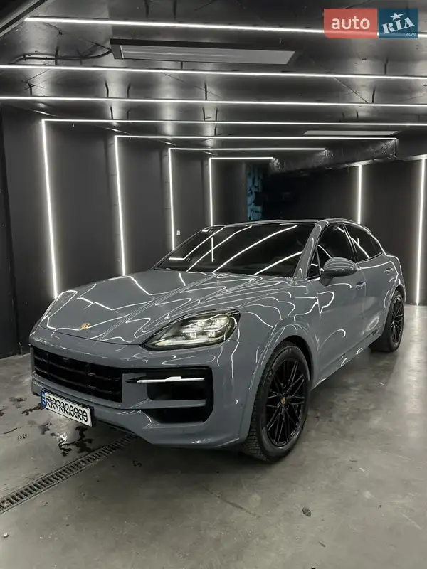 2023 porsche cayenne