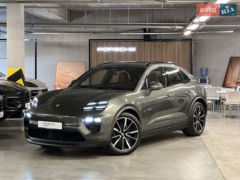 2024 porsche macan 4