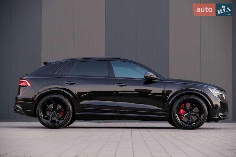2021 audi rs q8