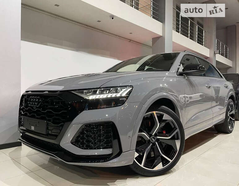 2022 audi rs q8