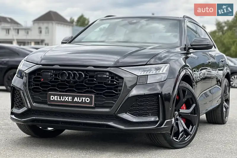 2023 audi rs q8