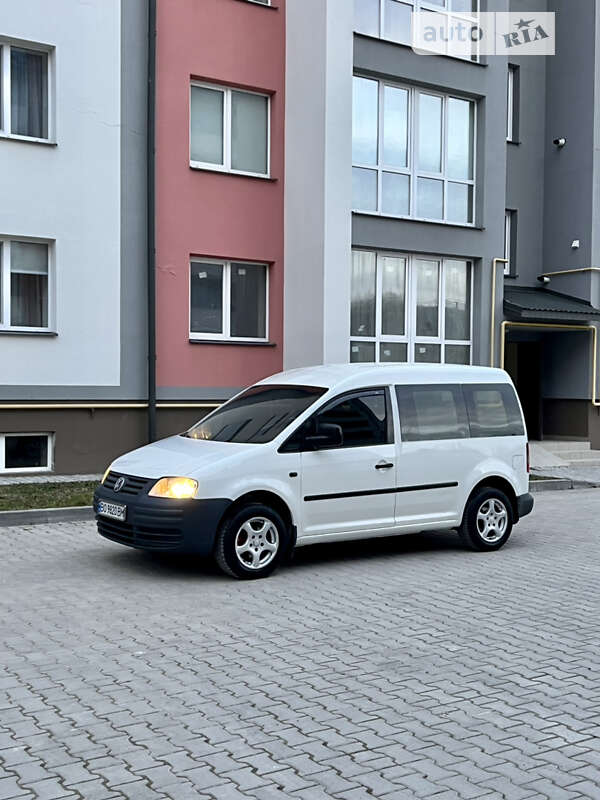 2005 volkswagen caddy pass-