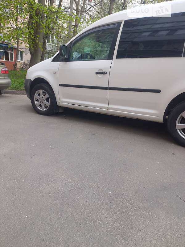 2005 volkswagen caddy