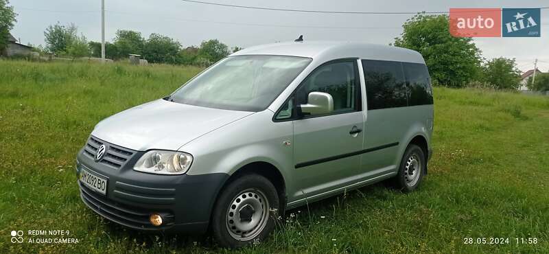 2010 volkswagen caddy