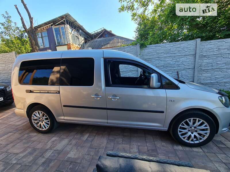 2010 volkswagen caddy