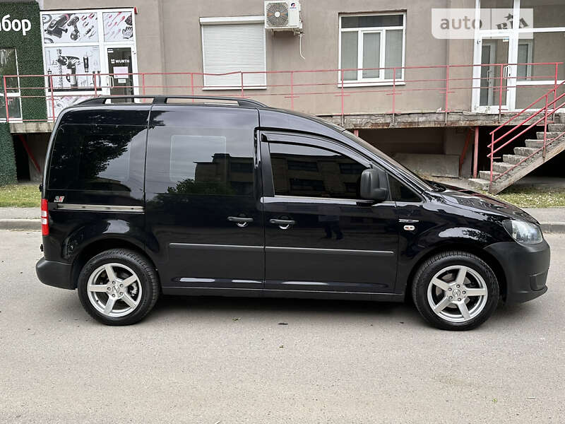 2011 volkswagen caddy