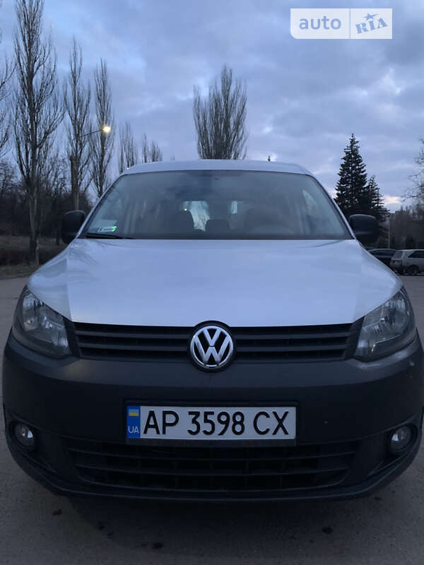 2012 volkswagen caddy