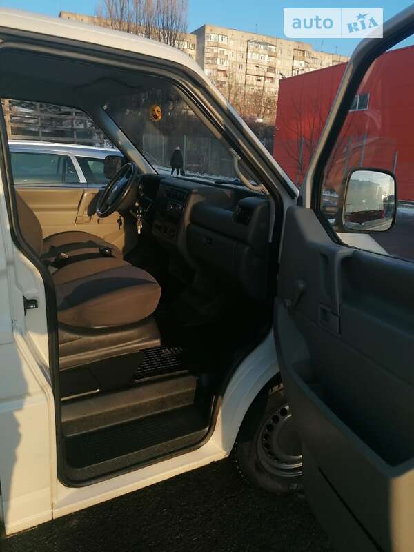 2000 volkswagen transporter